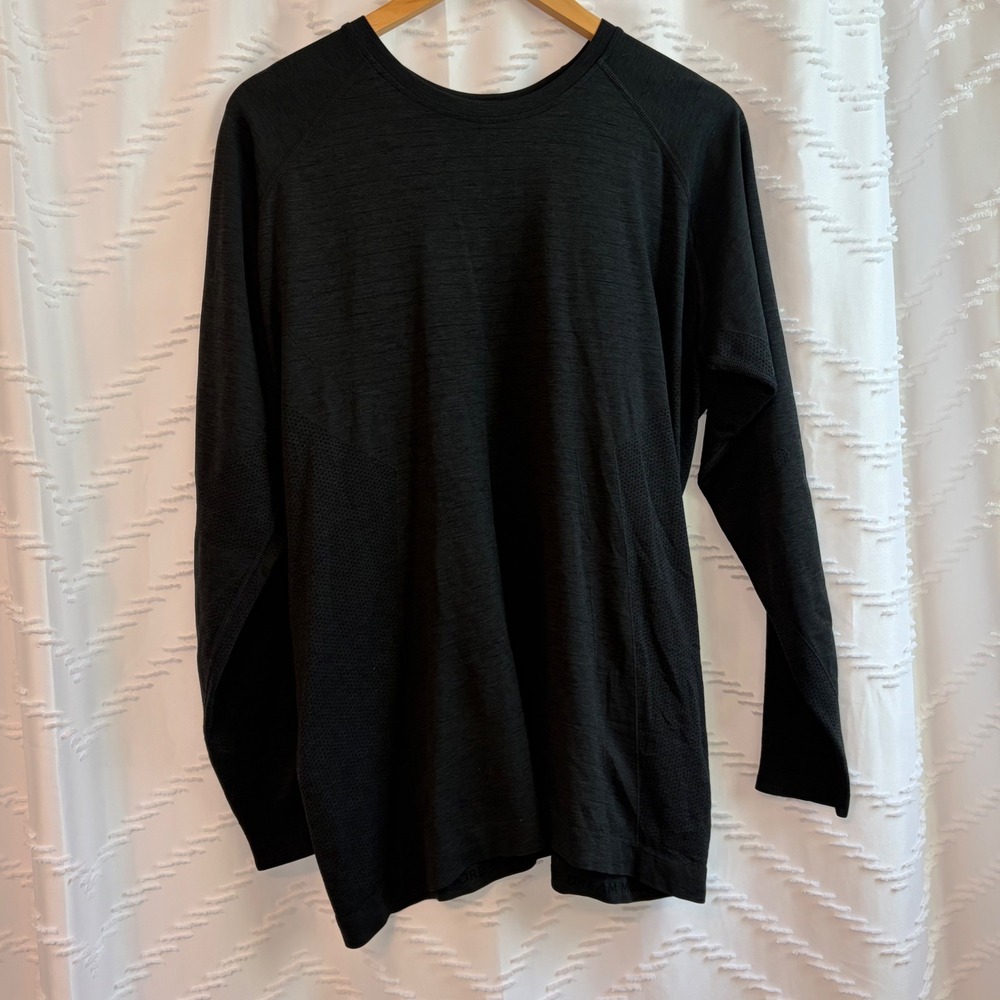 Alphalete Mens XXL Black‎ Seamless Long Sleeve Performance Training Shirt Gym